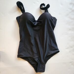 Elegant Black‎ Women's One Piece Swimsuit